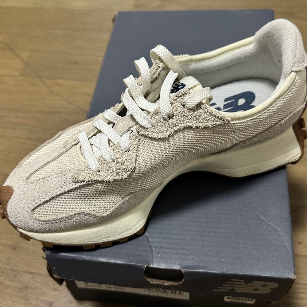 New Balance Women's Beige Sneakers